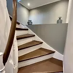 Exclusive Apartment, Location In 公寓 *